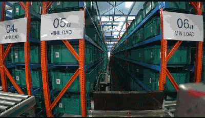 1528875902456464.gif 3.gif