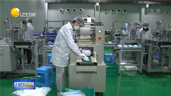 1583388717421428.jpg 口罩生產(chǎn)2.jpg