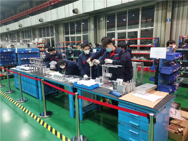 1583495198376079.jpg 制造生產(chǎn)部門加班加點,鼎力支持2.jpg