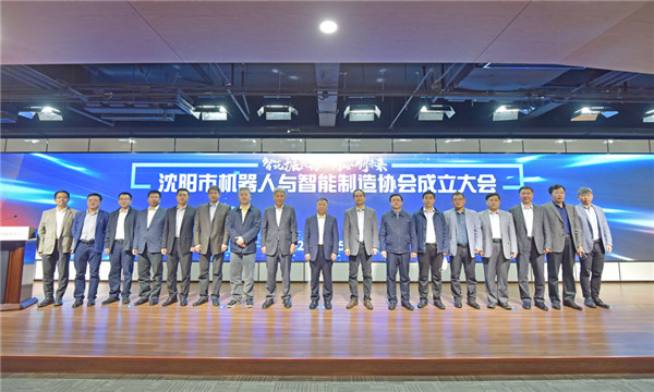 1590143275438589.jpg 12.合影.jpg