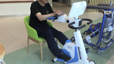 1623303905971948.gif 新松上下肢主被動訓(xùn)練系統(tǒng).gif