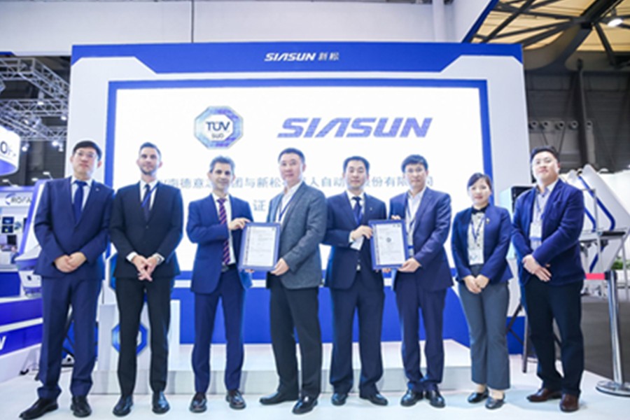 移動(dòng)機(jī)器人整系統(tǒng)通過歐盟CE認(rèn)證，新松國(guó)際化征程再立新的里程碑