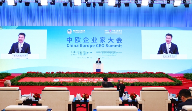 新松@進(jìn)博會(huì)：攜手全球合作伙伴 共赴高質(zhì)量發(fā)展新未來