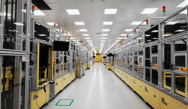 歐洲新能源車載充電器大型生產(chǎn)線項(xiàng)目完成終驗(yàn)收， 新松再創(chuàng)“中國速度”！