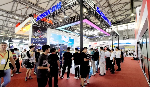 機(jī)器人“焊”動(dòng)未來——新松亮相埃森焊接與切割展覽會(huì)